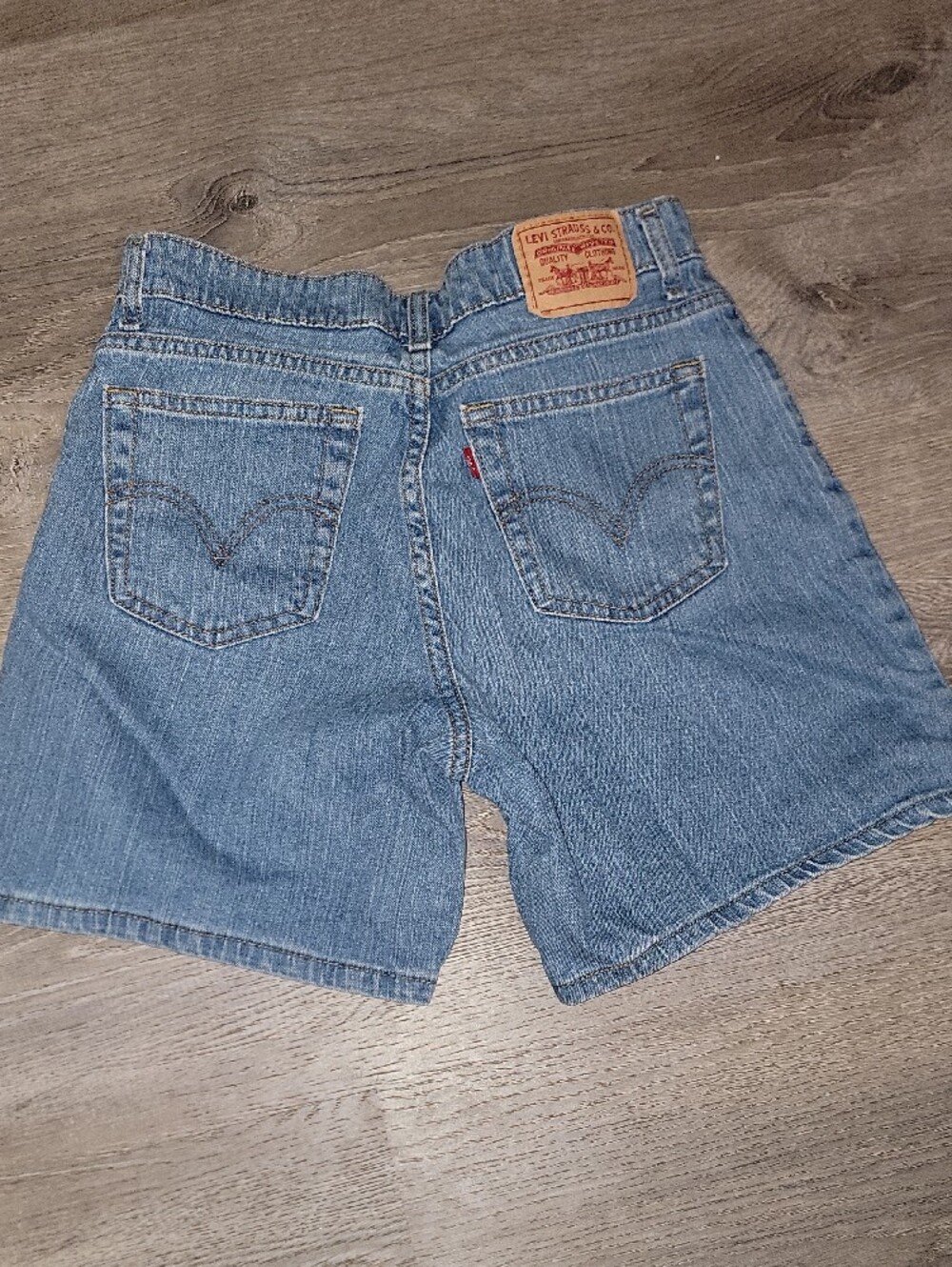 Levi's Women Light Blue Relaxed Fit Jeans Size 10 - Picture 11 of 11